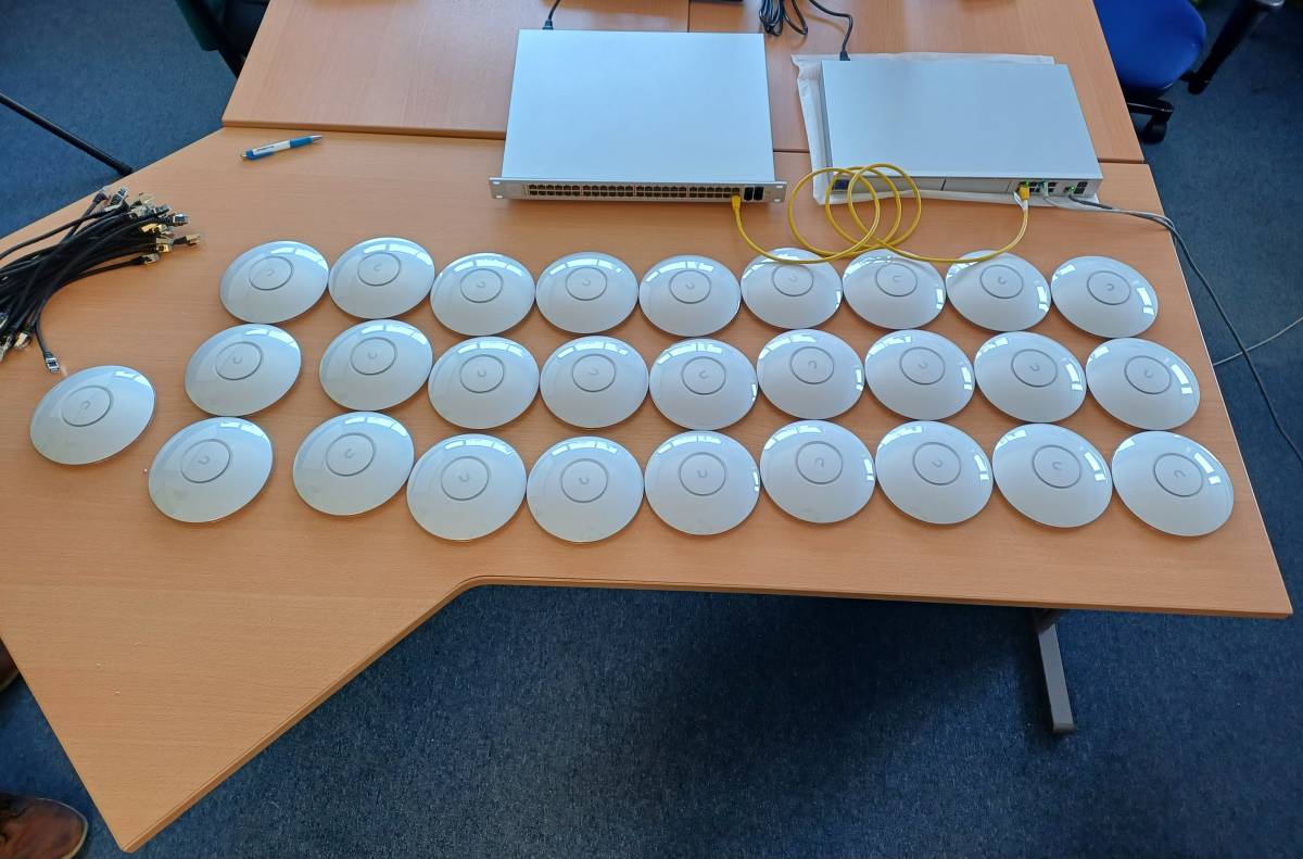 28 wifipunten gepaatst